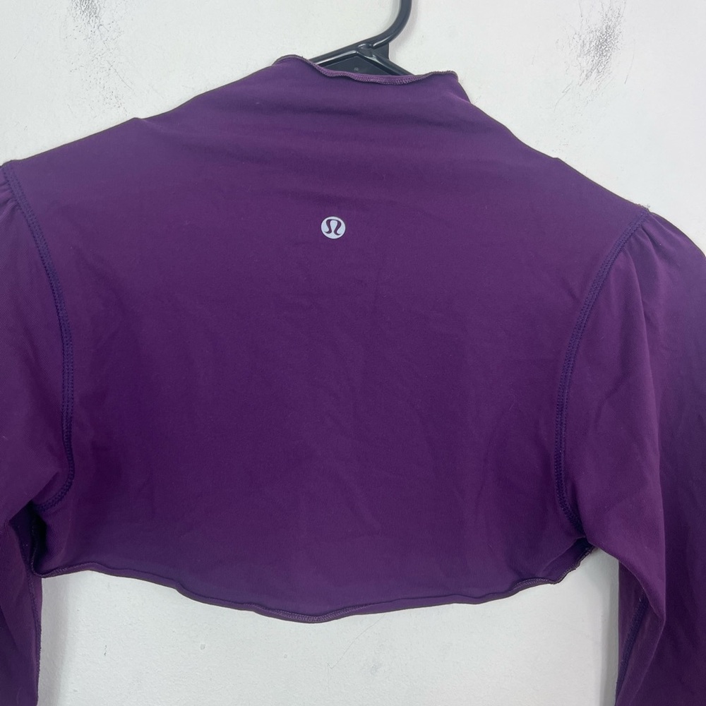 Lululemon Purple Long Sleeve Cropped Top Sz 6 - Picture 6 of 8